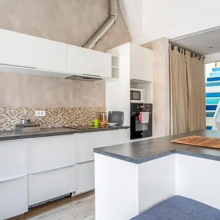 Vignol - Welkeys Apartman *
